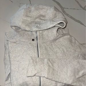 LULULEMON SCUBA HOODIE